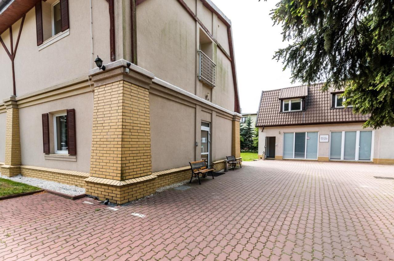 Motel Silver Konstantynów Lódzki Exterior foto