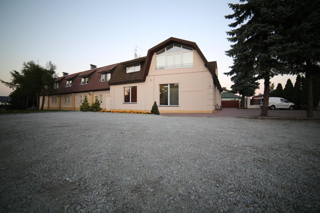 Motel Silver Konstantynów Lódzki Exterior foto